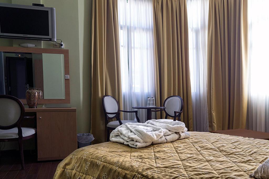 Ermionio Hotel Kozani Chambre photo